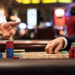 赌场观察力训练——如何识破荷官的潜规则暗示？-撸彩社区-撸彩论坛-白菜论坛